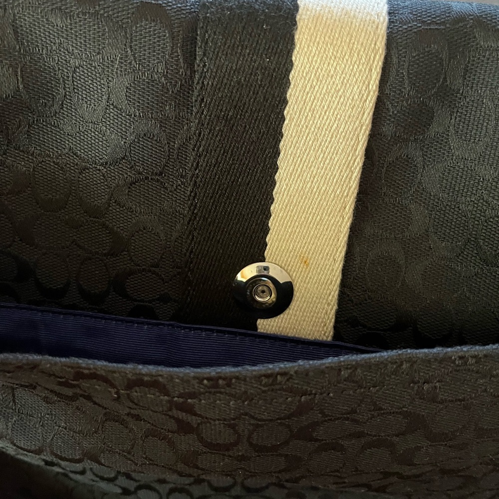 Coach Bag - Picture 4 of 5
